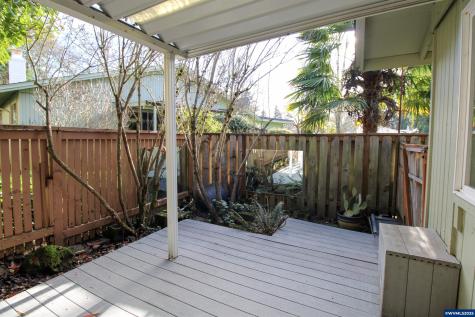 1035 Chestnut Street NW Salem OR 97304