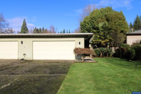 1035 Chestnut Street NW Salem OR 97304