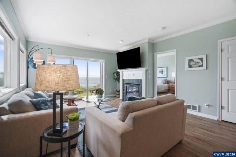 1113 N Highway 101 #1 Depoe Bay OR 97341