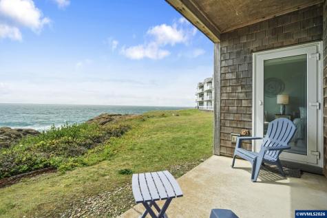 1113 N Highway 101 #1 Depoe Bay OR 97341