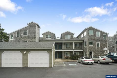 1113 N Highway 101 #1 Depoe Bay OR 97341