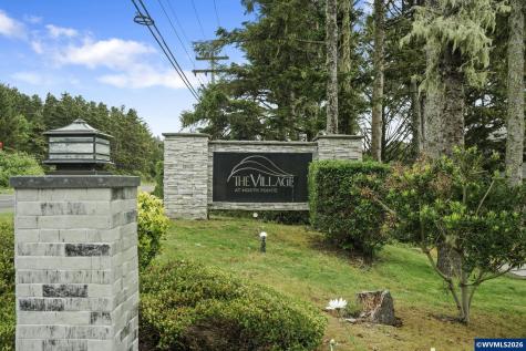 1113 N Highway 101 #1 Depoe Bay OR 97341