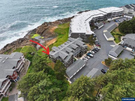 1113 N Highway 101 #1 Depoe Bay OR 97341