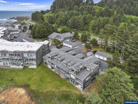 1113 N Highway 101 #1 Depoe Bay OR 97341