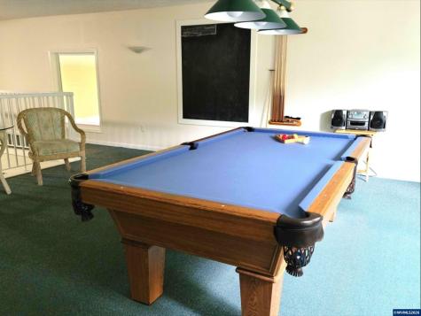 1113 N Highway 101 #1 Depoe Bay OR 97341