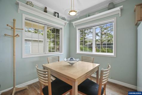 1113 N Highway 101 #1 Depoe Bay OR 97341