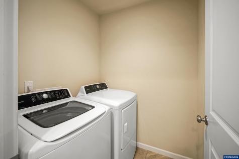 5725 Joynak Street S Salem OR 97306