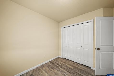 5725 Joynak Street S Salem OR 97306