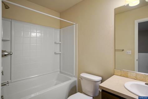5725 Joynak Street S Salem OR 97306