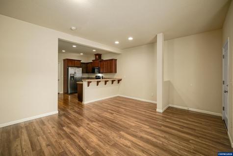 5725 Joynak Street S Salem OR 97306