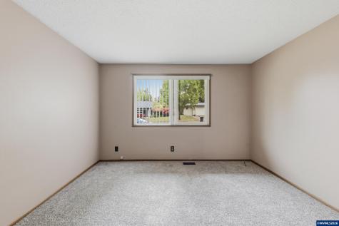 1044 Chestnut Street NW Salem OR 97304