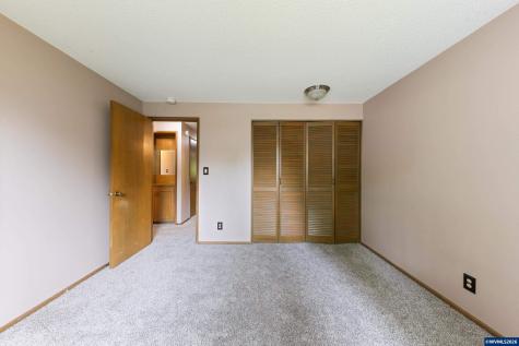 1044 Chestnut Street NW Salem OR 97304