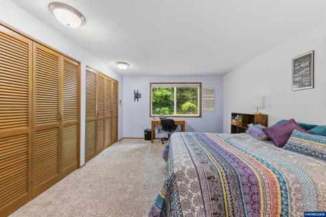 1044 Chestnut Street NW Salem OR 97304
