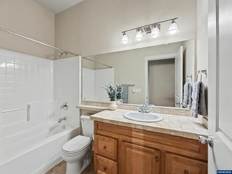 6298 SW Grand Oaks #I302 Drive Corvallis OR 97333