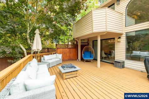 1905 Spicetree Lane SE Salem OR 97306
