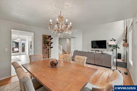 1905 Spicetree Lane SE Salem OR 97306