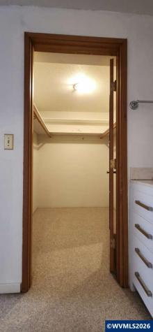 1843 Lexington Circle SE Salem OR 97306