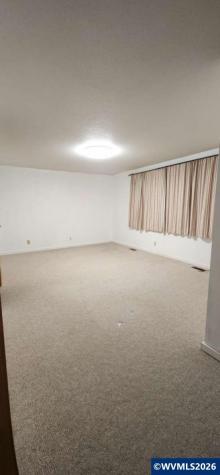 1843 Lexington Circle SE Salem OR 97306