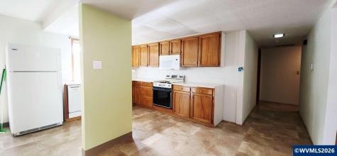 1843 Lexington Circle SE Salem OR 97306