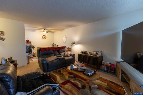 950 Evergreen #207 Road Woodburn OR 97071