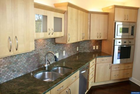 136 SW Washington #402 Avenue Corvallis OR 97333