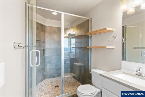 5912 Belknap Springs Street SE Salem OR 97306