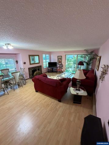 10191 SW Trapper Terrace Beaverton OR 97008