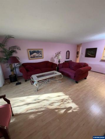 10191 SW Trapper Terrace Beaverton OR 97008