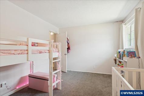 3456 Chiefs Court NE Salem OR 97305