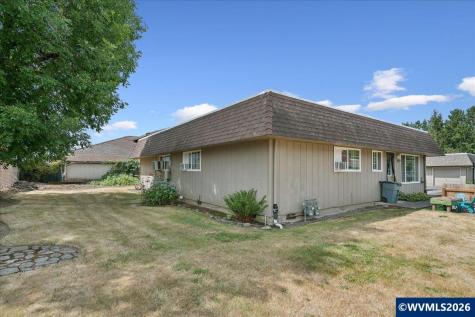 3456 Chiefs Court NE Salem OR 97305