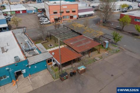 1211 Long Street Sweet Home OR 97386