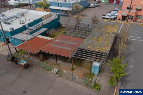 1211 Long Street Sweet Home OR 97386