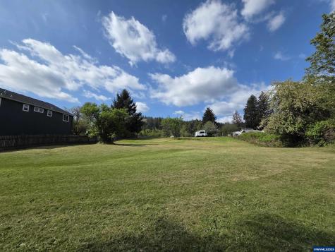 43156 N River Drive Sweet Home OR 97386