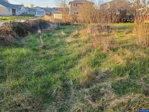 15TH (lot #5) Avenue SW Albany OR 97321