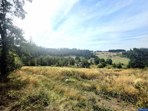 5594 Juntura Avenue SE Salem OR 97317