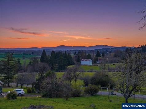 7630 NE Todd Drive Corvallis OR 97330