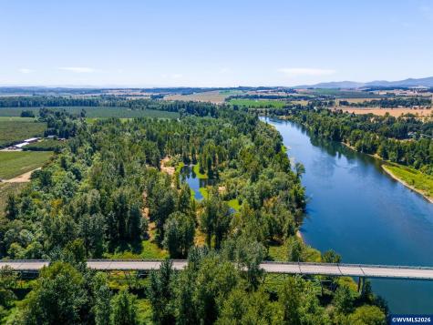 Lot 1100 Riverside Drive S Salem OR 97306