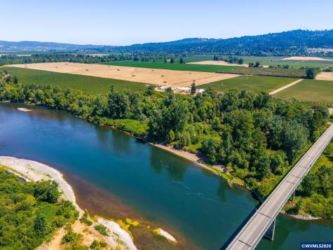Lot 1100 Riverside Drive S Salem OR 97306