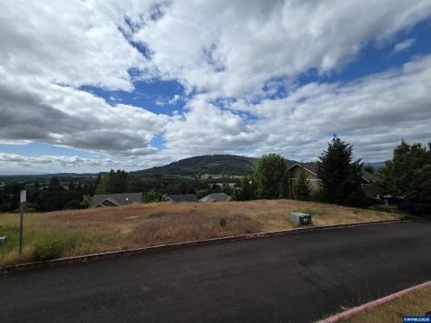 538 Starlight Way Philomath OR 97370