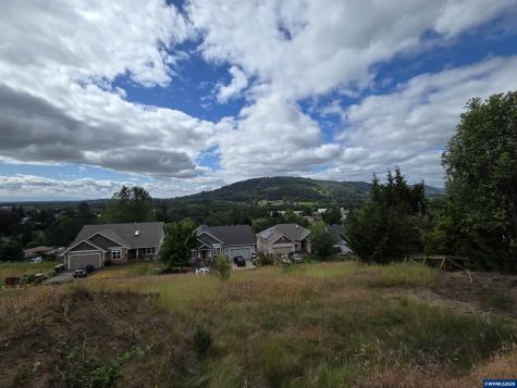 538 Starlight Way Philomath OR 97370