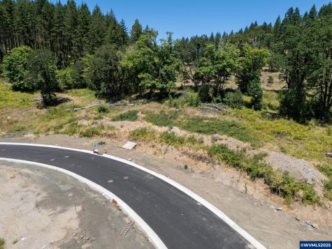 3716 NW Goldfinch Drive Corvallis OR 97330