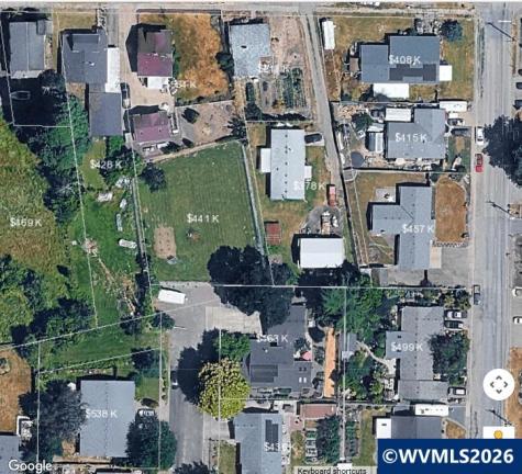 210 S 2nd (Next To) Street Carlton OR 97111