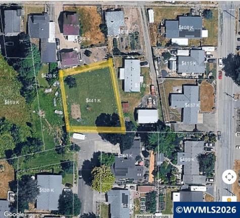 210 S 2nd (Next To) Street Carlton OR 97111