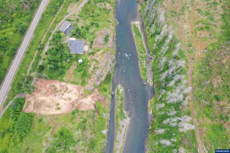 35220 North Santiam Highway SE Gates OR 97346