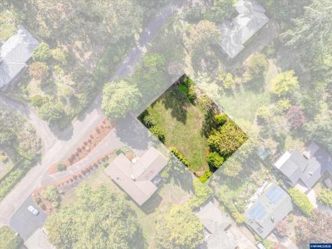 Lot 10 SW Willamette Avenue Corvallis OR 97333