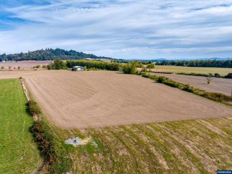 Parcel 49219 Clover Ridge (Next To 1745) Road Albany OR 97322