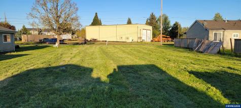 Lot 3 N Walnut Street Independence OR 97351
