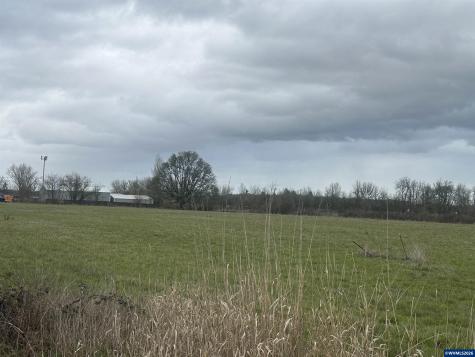 Lot 400 Oregon Highway 99e Tangent OR 97389