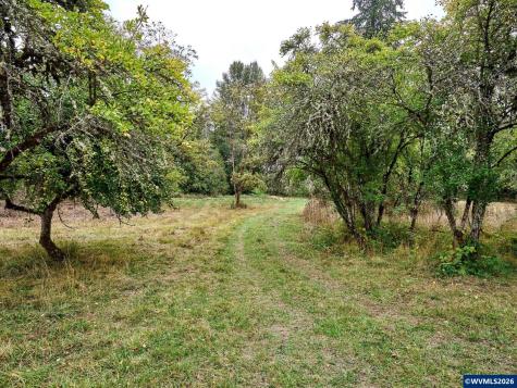 32577 S Dickey Prairie Road Molalla OR 97038