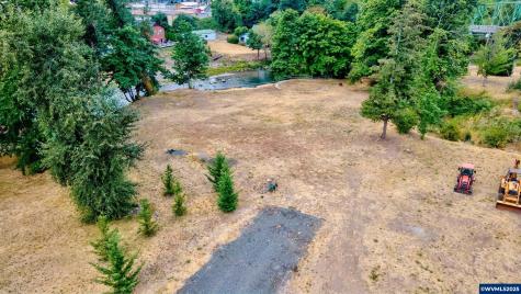150 Santiam Pointe Lp NE Mill City OR 97360